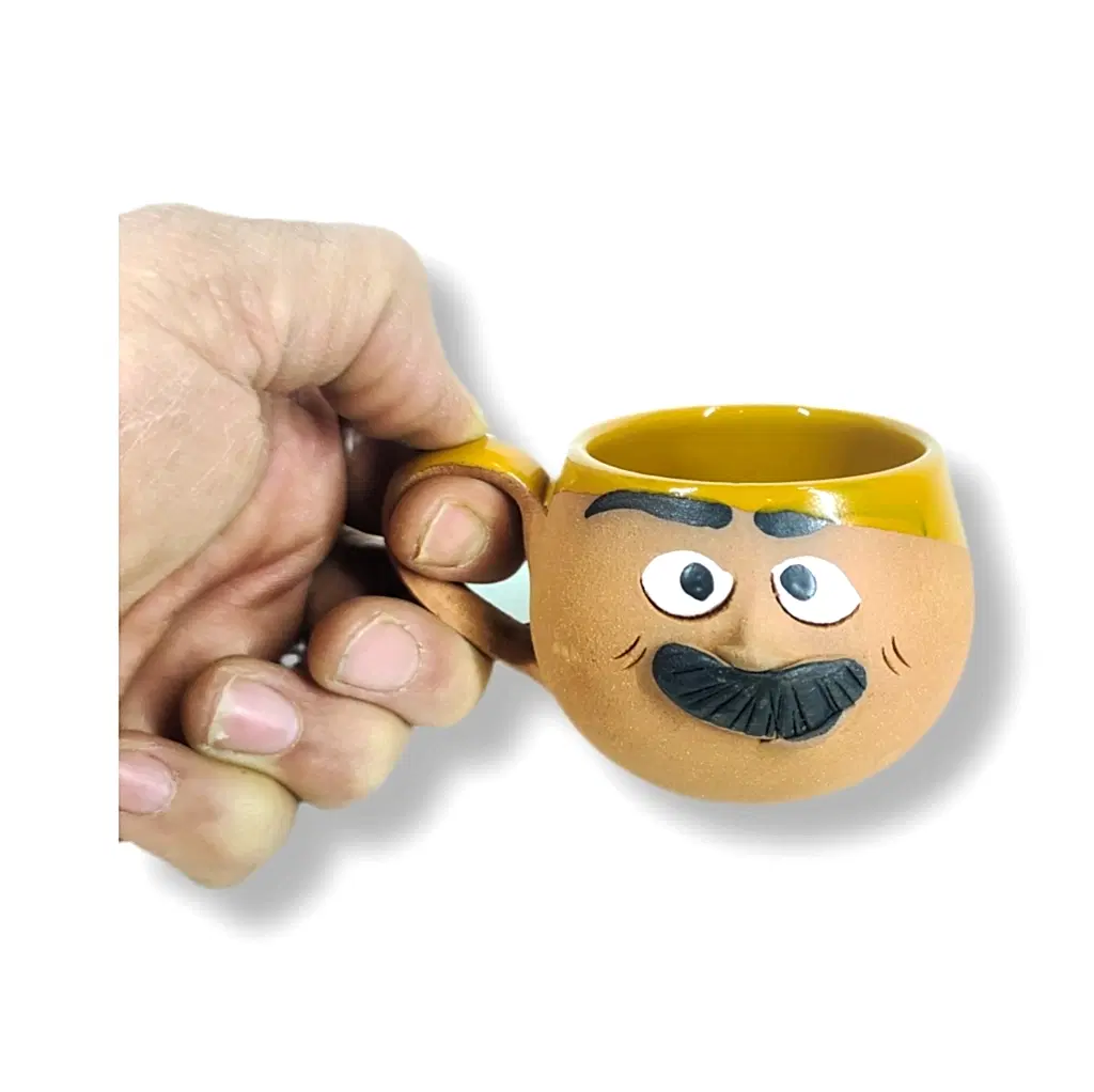 TOPRAK YUVARLAK FİNCAN EMOJİ ERKEK