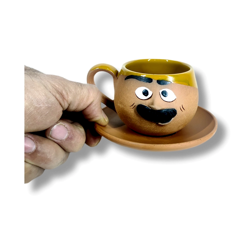 TOPRAK YUVARLAK FİNCAN EMOJİ ERKEK